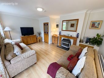 21 Georgian Hamlet, Baldoyle, Dublin 13 - Image 3
