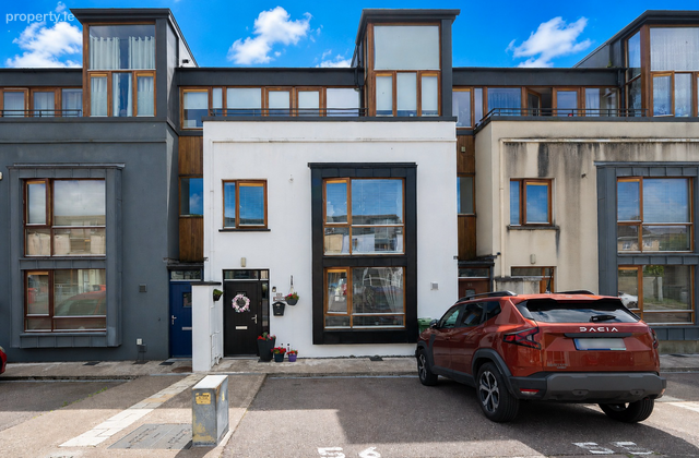 56 Coppinger's Acre, Bantry Park Road, Churchfield, Co. Cork, Churchfield, Co. Cork - Click to view photos