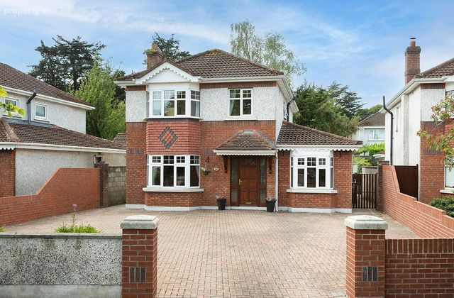14 Grand Priory, Kells, Kells, Co. Meath - Click to view photos
