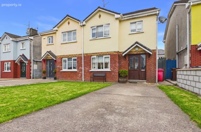 8 College Avenue, College Manor, Cobh, Co. Cork - Click to view photos