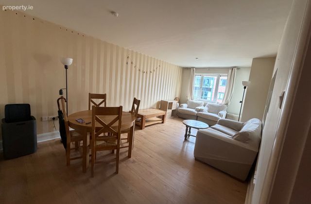 Adelaide Square Apts, Whitefriar Street, Dublin 2 - Click to view photos
