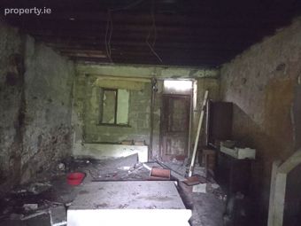 Chapel Street, Charlestown, Co. Mayo - Image 5