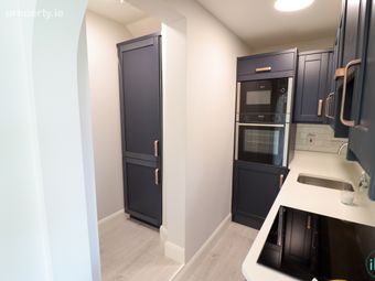 Apartment 2, 66 Clanbrassil Street Upper, Dublin 2 - Image 4