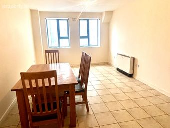 Apartment 37, Nephin Halls, Hopkins Road, Castlebar, Co. Mayo - Image 4