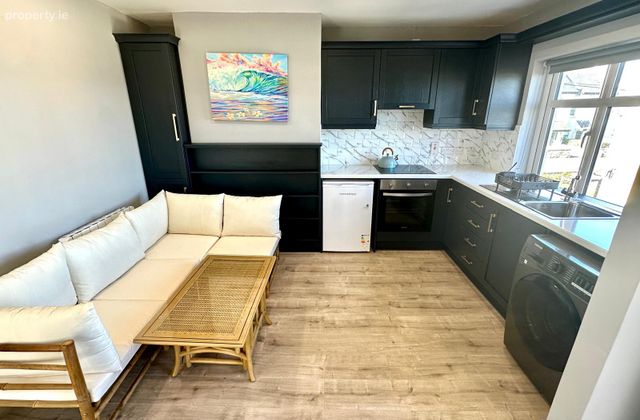 Apartment 3, Beach Apartments, Shore Road, Strandhill, Co. Sligo, Strandhill, Co. Sligo - Click to view photos