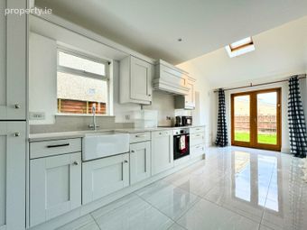 51 Castlefield Court, Clonsilla, Clonsilla, Dublin 15 - Image 2