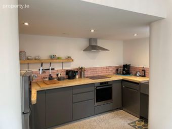 2b Peter's Square, Wexford Town, Co. Wexford - Image 4
