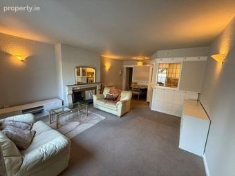 9 Whiteoak, Clonskeagh, Dublin 14 - Image 2