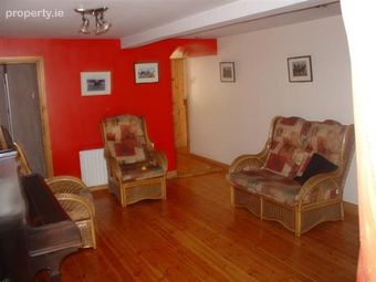 Ivy House No 1-7 Ivy Court, 100 Templeshannon, Enniscorthy, Co. Wexford - Image 3