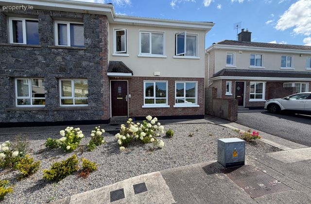 59 Cast&aacute;n, Doughiska Road, Doughiska, Co. Galway - Click to view photos