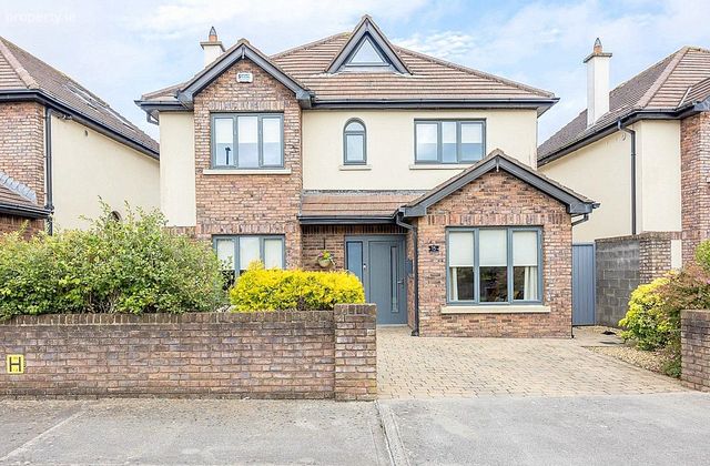 15 White Ash Park, Ashbourne, Ashbourne, Co. Meath - Click to view photos