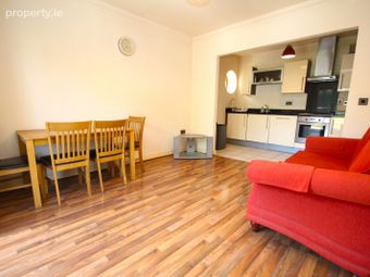 17 Stocking Wood Hall, Stocking Avenue, Knocklyon, Dublin 16 - Image 2