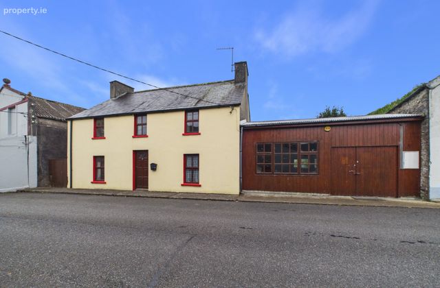 Teach Aosta, New Road, Kenmare, Co Kerry, Kenmare, Co. Kerry - Click to view photos
