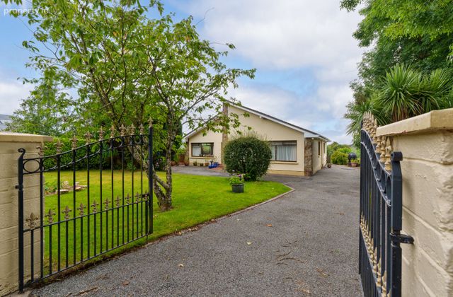 The Glen, Meadowlands, Upper Rochestown, Rochestown, Co. Cork - Click to view photos
