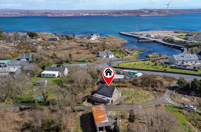 Sruthan, Carraroe, Carraroe, Co. Galway - Click to view photos