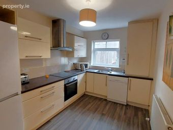 27 Aylesbury Place, Ferrybank, Waterford, Kilkenny, Co. Kilkenny - Image 4