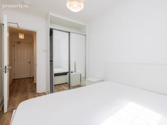 Apartment 4, Aston Abbey, 10 Aston Quay, Temple Bar, Dublin 2 - Image 2