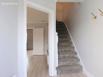 6 Fortview Avenue, Clontarf, Dublin 3 - Image 2
