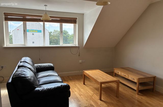 7 Cois Abhainn, Crossbarry, Co. Cork - Click to view photos
