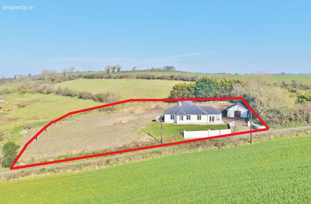 Ballyduhig, Listowel, Co. Kerry - Click to view photos