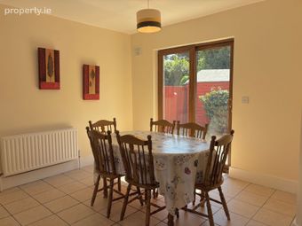 10 Spencer's Court, Enniscorthy, Enniscorthy, Co. Wexford - Image 4