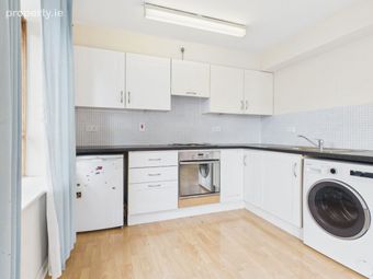 Apartment 60, Penrose Court, Anne Street, Waterford City Centre, Co. Waterford - Image 4