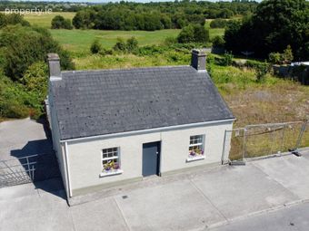 Cottage, Main Street, Shannonbridge, Co. Offaly, Shannonbridge, Co. Offaly