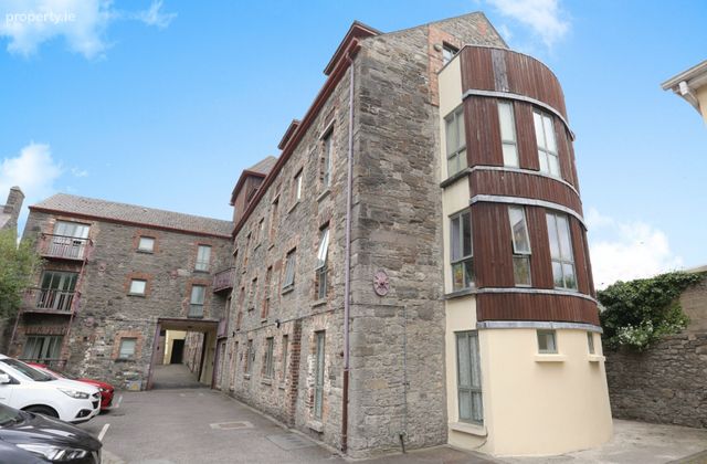 13 Preston Mills, Wellington Quay, Drogheda, Co Louth, Drogheda, Co. Louth - Click to view photos