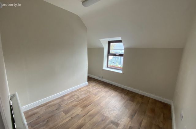 The Square, Ballincollig, Ballincollig, Co. Cork - Click to view photos