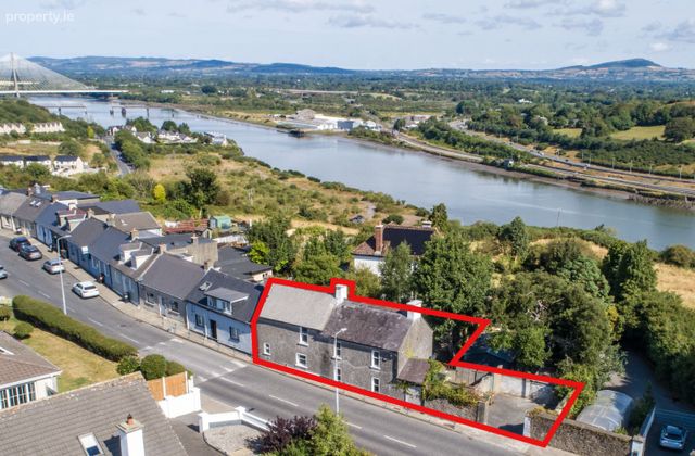Hilltop, Gracedieu Road, Gracedieu, Co. Waterford - Click to view photos