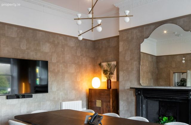 Ella House, 39-43 Merrion Square East, Dublin City Centre, Dublin 2 - Click to view photos