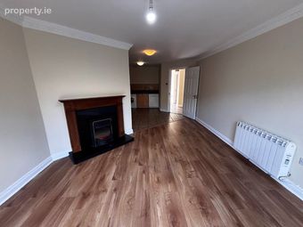 4 Cathedral Court, Clare Road, Ennis, Co. Clare - Image 5