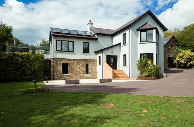 Woodview, Scartnamuck, Templemartin, Bandon, Co. Cork, Templemartin, Co. Cork - Click to view photos
