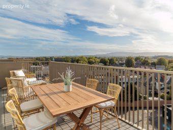 Apartment 512, Shore Club, Beach Road, Dublin 4, Irishtown, Dublin 4 - Image 2