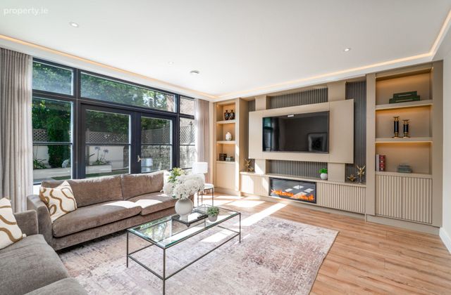 Lansdowne Park, Dublin 4, Ballsbridge, Dublin 4 - Click to view photos