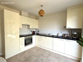 9 Saint Esra Close, Killester, Dublin 5, Killester, Dublin 5 - Image 4
