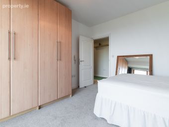 Apartment 122, The Crescent, Park West Pointe, Yeats Way, Park West, Dublin 12 - Image 5