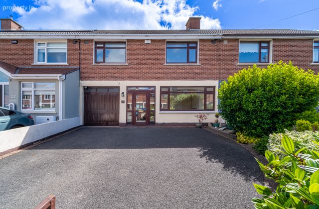 84 Meadow Vale, Blackrock, Kill O' The Grange, Co. Dublin - Click to view photos