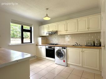 11 Rockbarton Court, Salthill, Co. Galway, Salthill, Co. Galway - Image 5