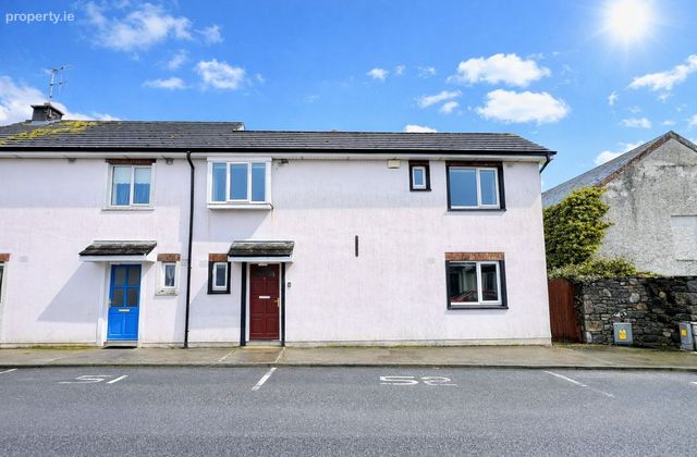 5 Croke Gardens, Thurles, Thurles, Co. Tipperary - Click to view photos