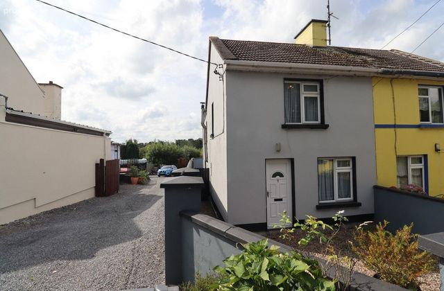 7 Rassan Road, Derrylurgan, Ballyjamesduff, Co. Cavan - Click to view photos
