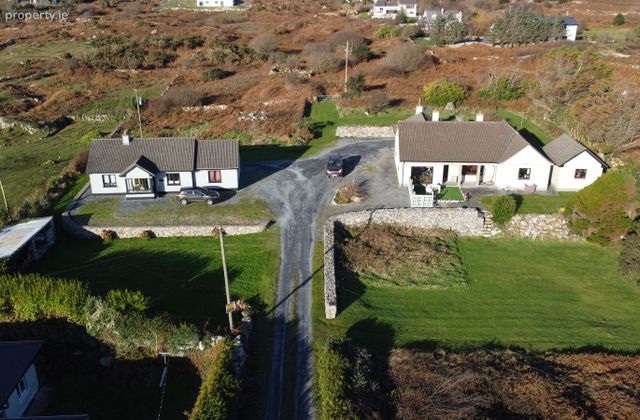Green Lane, Forramoyle East, Barna, Co. Galway - Click to view photos