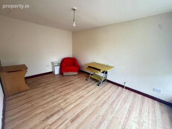 33 Alverno Drive, Meadowbrook, Athlone, Co. Westmeath - Image 4