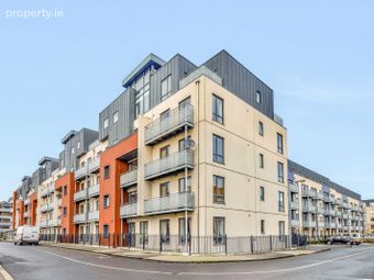 Apartment 18, Cassian Court South, Pelletstown Avenue, Royal Canal Park, Dublin 15