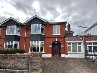 Glenville, Slievenamon Road, Thurles, Co. Tipperary - Image 2