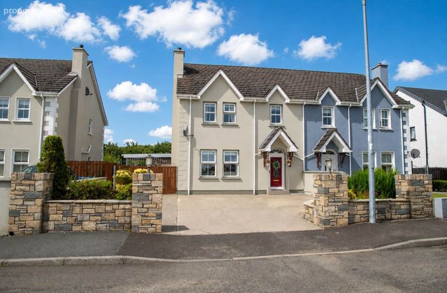 15 Elm Park, Ballymagan, Buncrana, Co. Donegal, Buncrana, Co. Donegal - Click to view photos