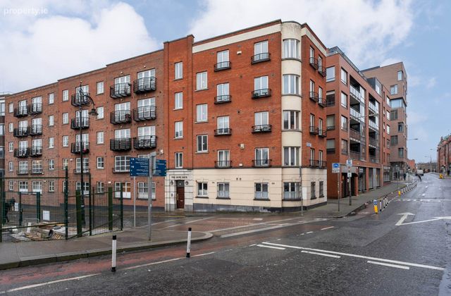 Apartment 10, The Olde Dock, Ship Street Little, Dublin 8, Co. Dublin, Christchurch, Dublin 8 - Click to view photos