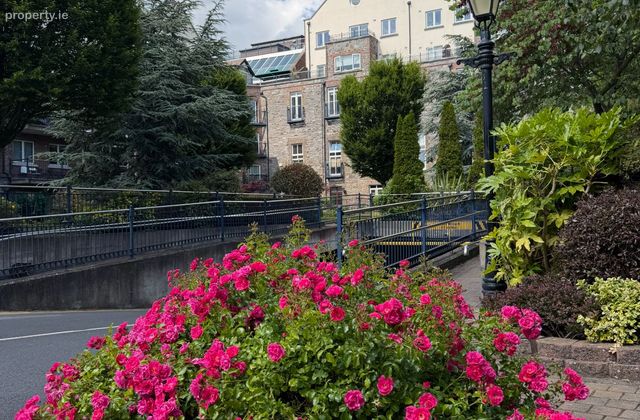 Apartment 504, Block 2, Gracepark Manor, Drumcondra, Dublin 9 - Click to view photos
