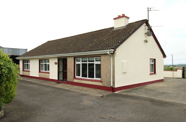 Hill View, Carrowkibbock Lower, Ballycastle, Co. Mayo - Click to view photos
