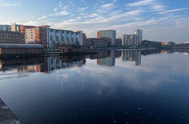 Harveys Quay, Limerick City, Co. Limerick - Click to view photos